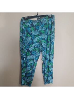 Charisma Blue and Green Leaf Print Cropped Pants Size M